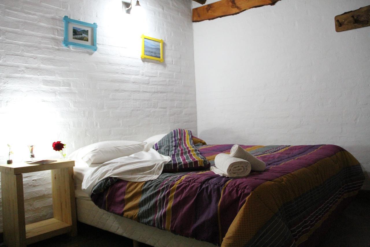 Montana Negra Hotel Aluminé Kültér fotó