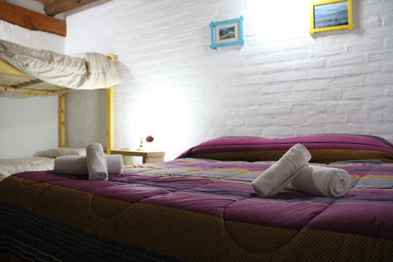 Montana Negra Hotel Aluminé Kültér fotó