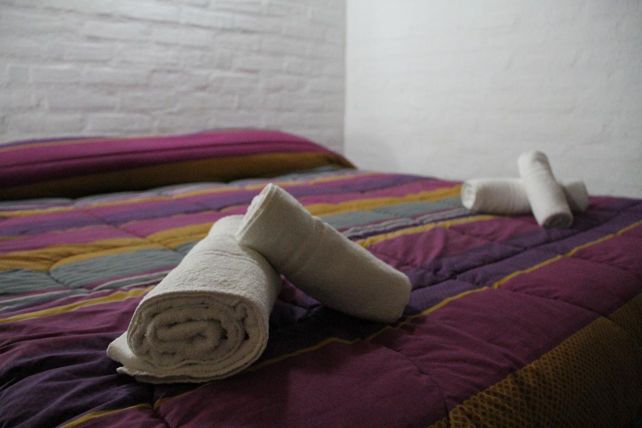 Montana Negra Hotel Aluminé Kültér fotó