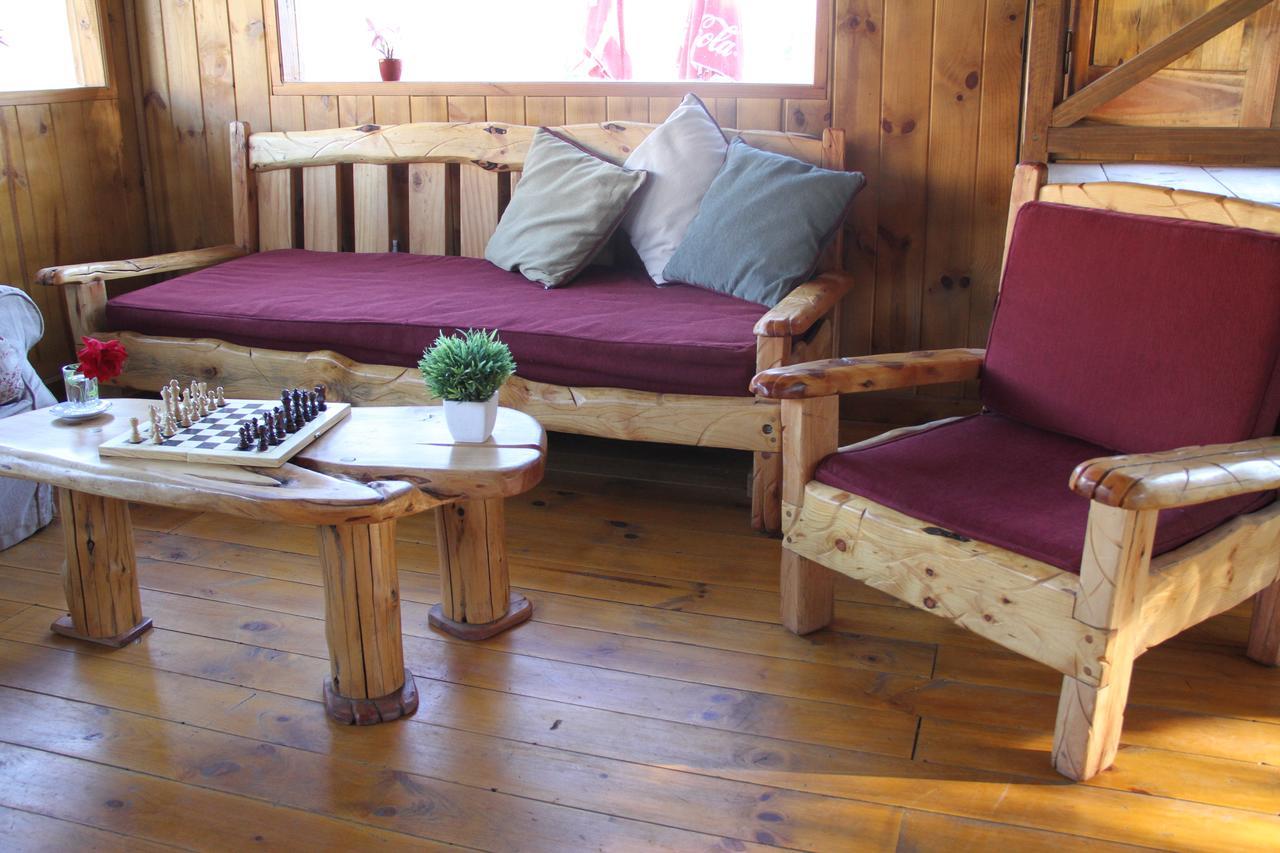 Montana Negra Hotel Aluminé Kültér fotó